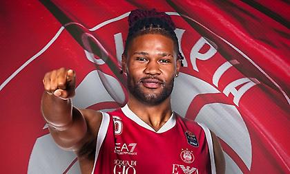 Επισημοποίησε την σπουδαία μεταγραφή του Μπούκερ η Αρμάνι